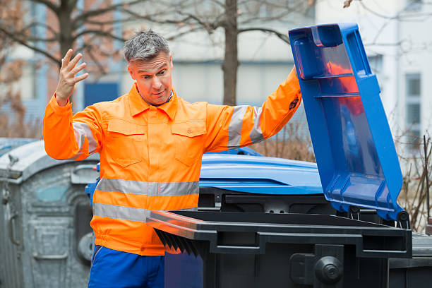 Professional Junk Removal in Desert Edge, CA